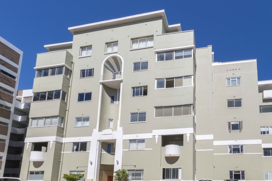 To Let 2 Bedroom Property for Rent in Sea Point Western Cape